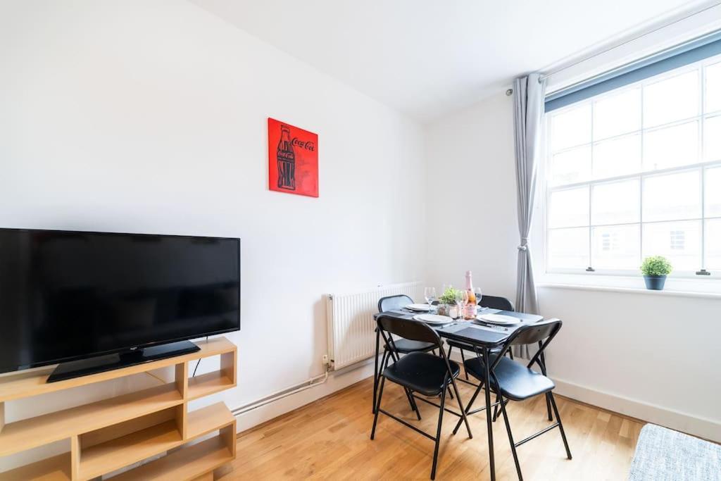 Beautiful One Bedroom Flat In Tavistock Place Лондон Екстер'єр фото
