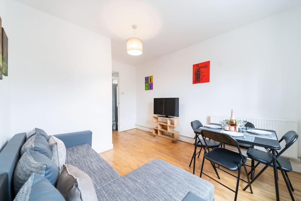 Beautiful One Bedroom Flat In Tavistock Place Лондон Екстер'єр фото