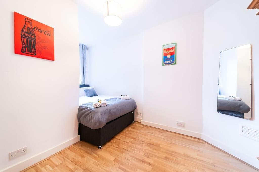 Beautiful One Bedroom Flat In Tavistock Place Лондон Екстер'єр фото